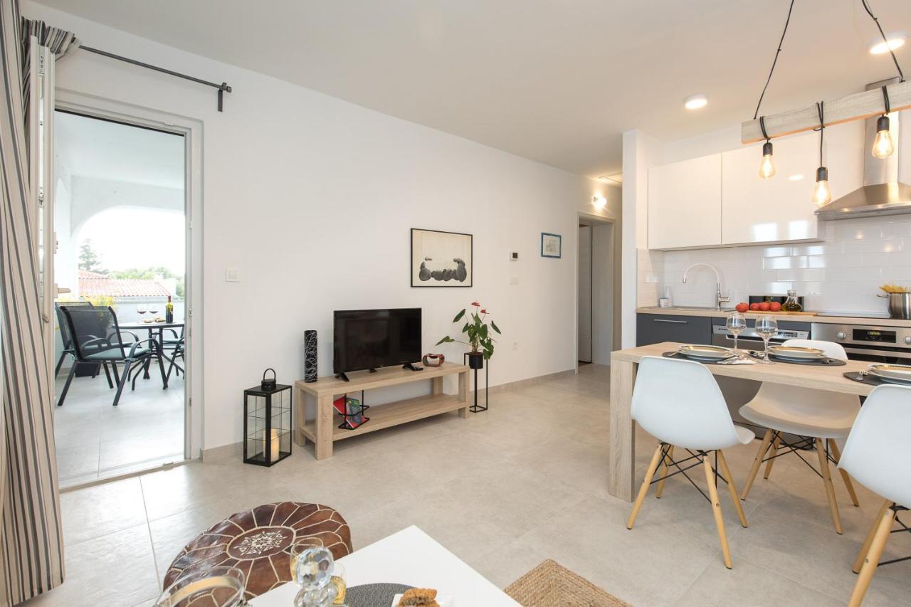 Zardin Apartment Punat Exterior photo
